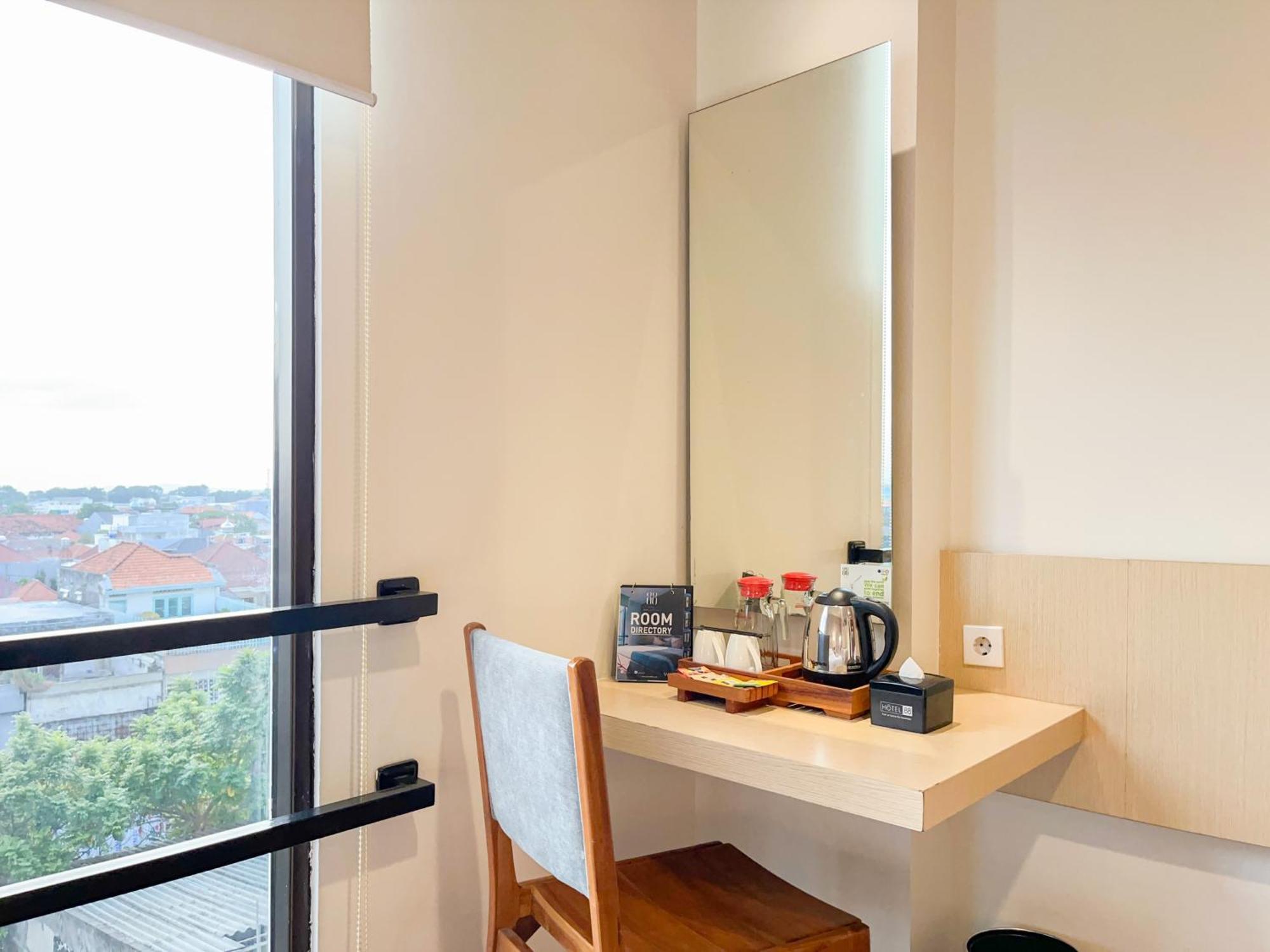 Hotel 88 Embong Malang Tunjungan Surabaya By Wh - Breakfast With The Best View On The Highest Floor And Strategic Location In The City Center Ngoại thất bức ảnh