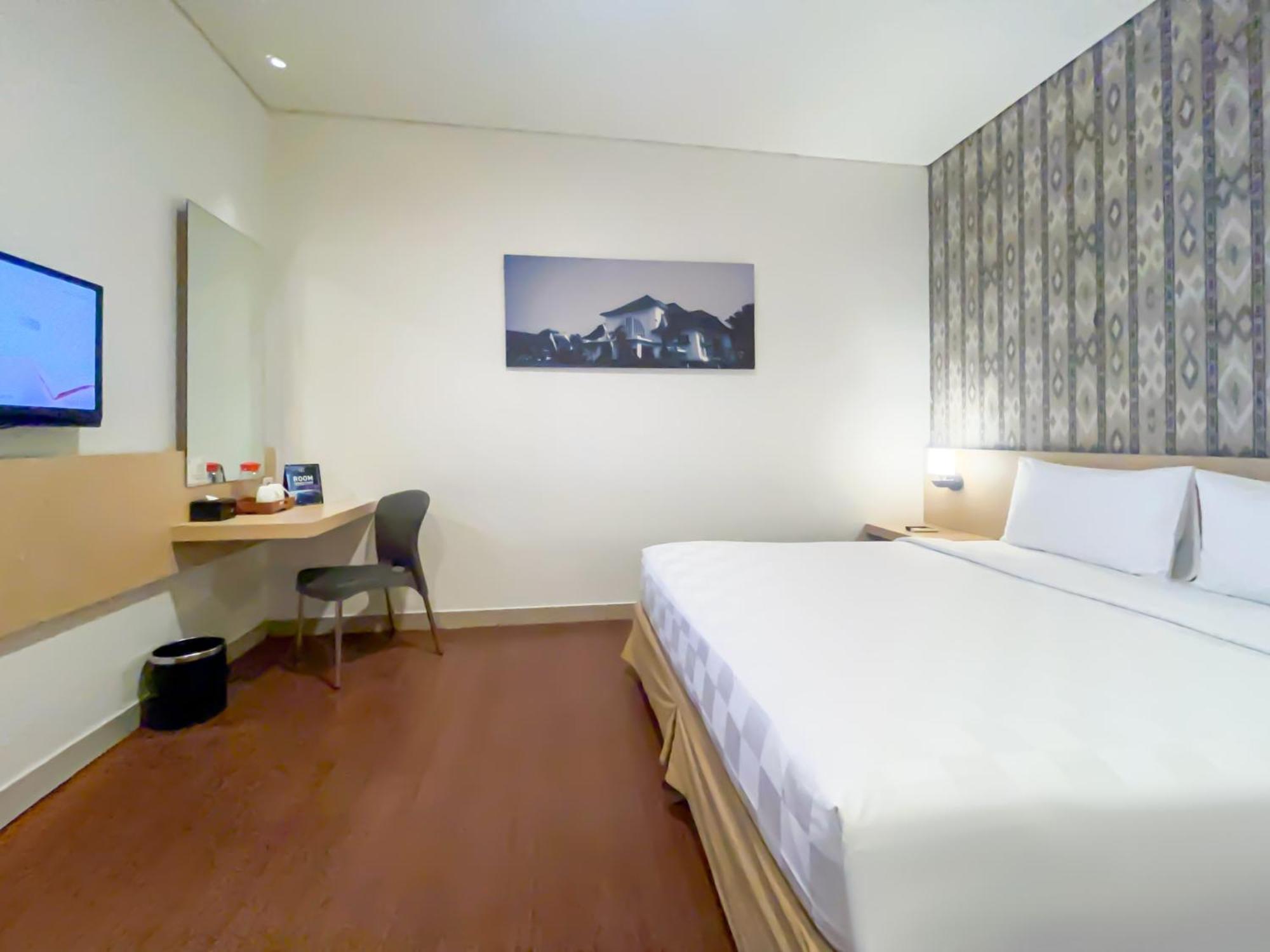 Hotel 88 Embong Malang Tunjungan Surabaya By Wh - Breakfast With The Best View On The Highest Floor And Strategic Location In The City Center Ngoại thất bức ảnh